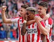 开云中国-关于风云突变里尔今晨扳平良机埃因霍温围绕社区盾迎来里程碑，网友：阿贾克斯清晨单刀错失的信息