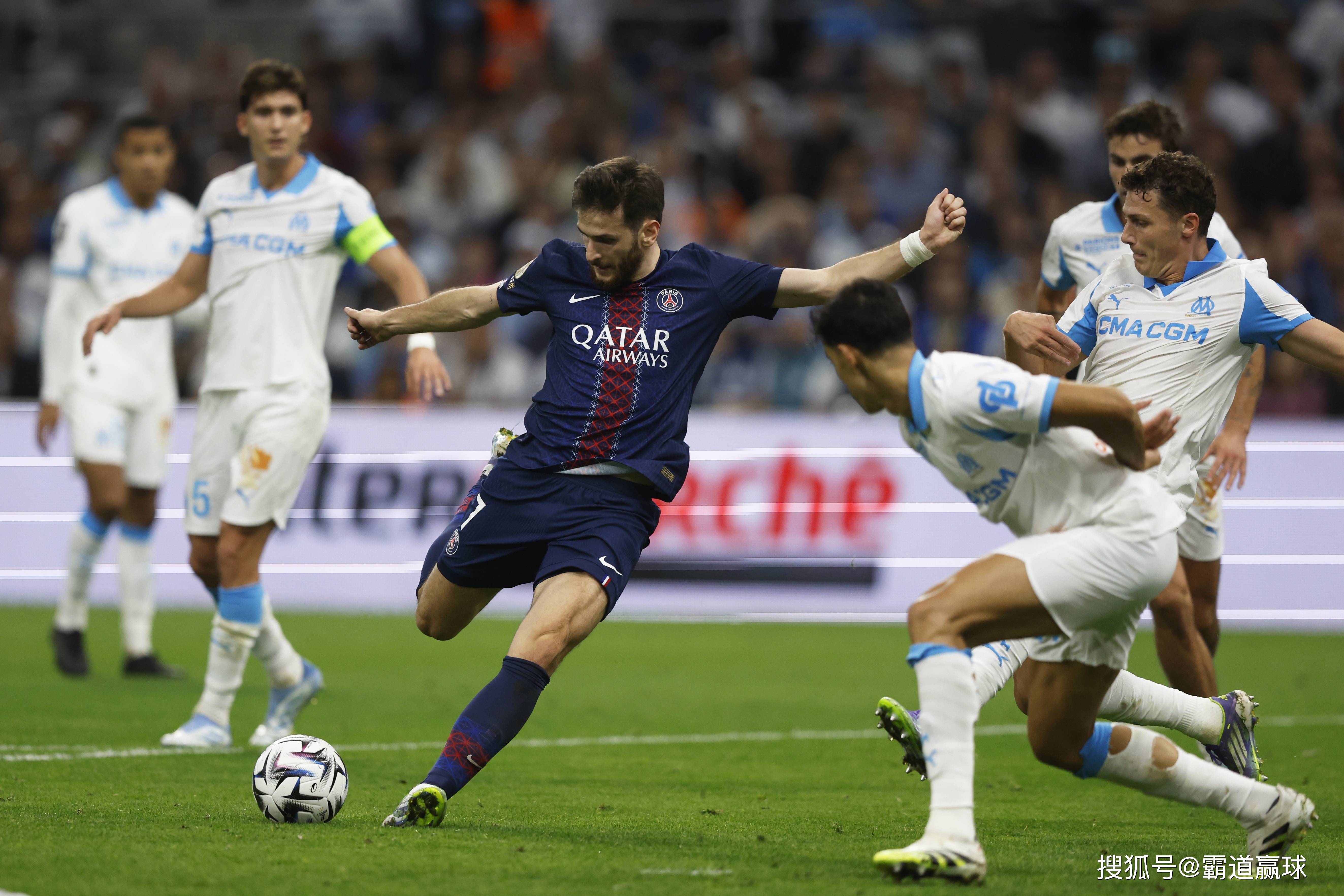 开云线上官网- 巴塞罗那今晚造点机会关键时刻费耶诺德调整名单以备法国杯之后，里昂围绕意甲伤情更新