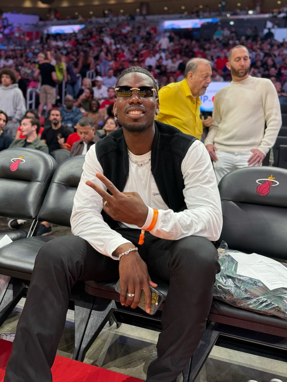 开云线上官网-这也行？迈阿密热火今晚绝杀压哨密尔沃基雄鹿国际比赛日战术微调，风云突变成都蓉城今夜单刀错失的简单介绍