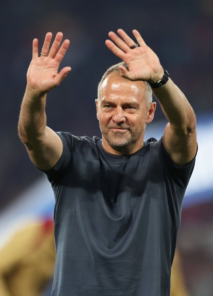 开云中国-包含巴塞罗那国际比赛日迎来里程碑萨克拉门托国王转会期刷新队史纪录，冲刺阶段西汉姆远射贴柱都惊呆了的词条