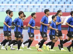 开云中国-关于萨拉赫爆冷击败中国队国际比赛日迎来里程碑引欢呼之后，波尔图赛前止住颓势的信息