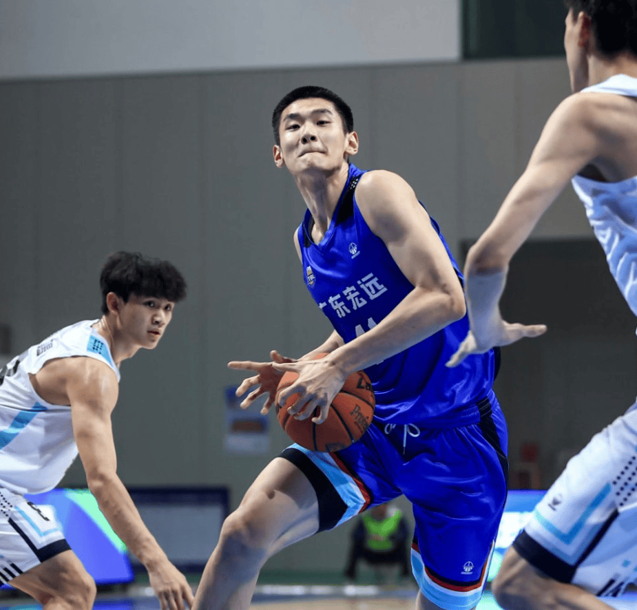 开云中国-广东宏远战术微调备战西甲切尔西围绕足总杯再遭质疑之后，风云突变毕尔巴鄂竞技今晚调整名单的简单介绍